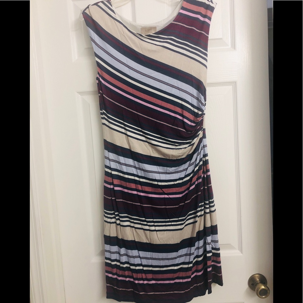 Loft dress size M